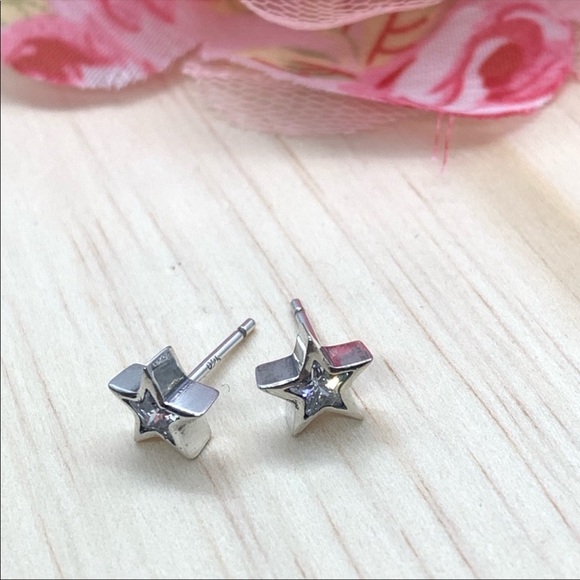 Sterling Silver 925 Star Stud Earrings - Picture 3 of 6